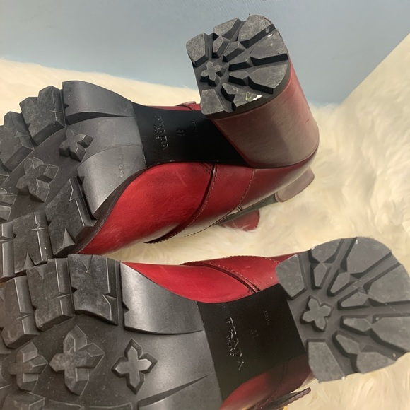 Prada Chealsea Boot - Picture 3 of 4